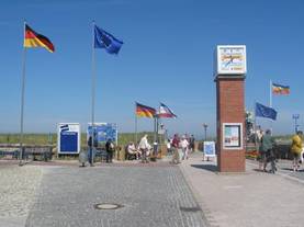 Graal-Müritz Strandpromenade Uhr